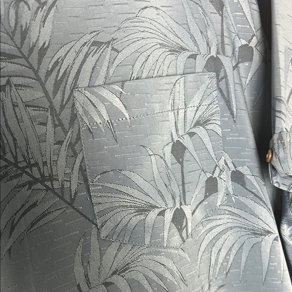 Blue Leaf Print Button-Up Shirt - Picture 10 of 14